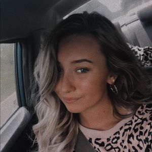 Meet your Posher, Kaitlyn